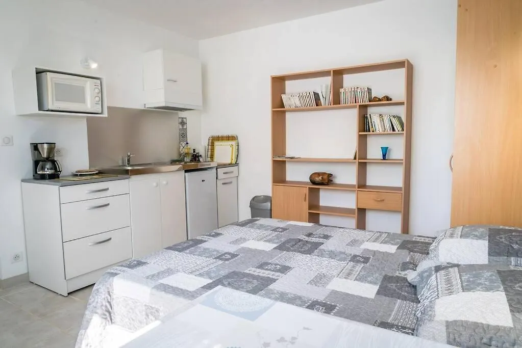 Apartment Studio Calme Et Nature Bien Situe Saint-Laurent-les-Tours