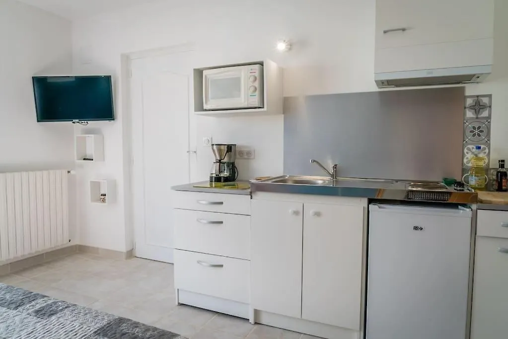 Apartment Studio Calme Et Nature Bien Situe Saint-Laurent-les-Tours